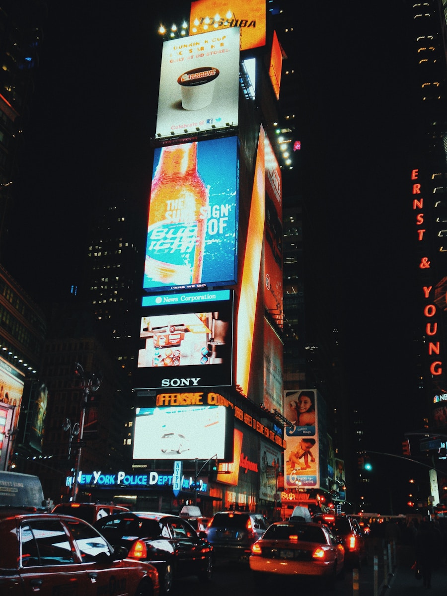 Photo "How to create effective advertising campaigns"