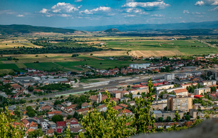 Photo Romania business guide 2024